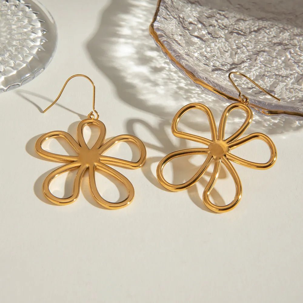 18K Gold - Plated Flower Earrings - Style Chic Couture