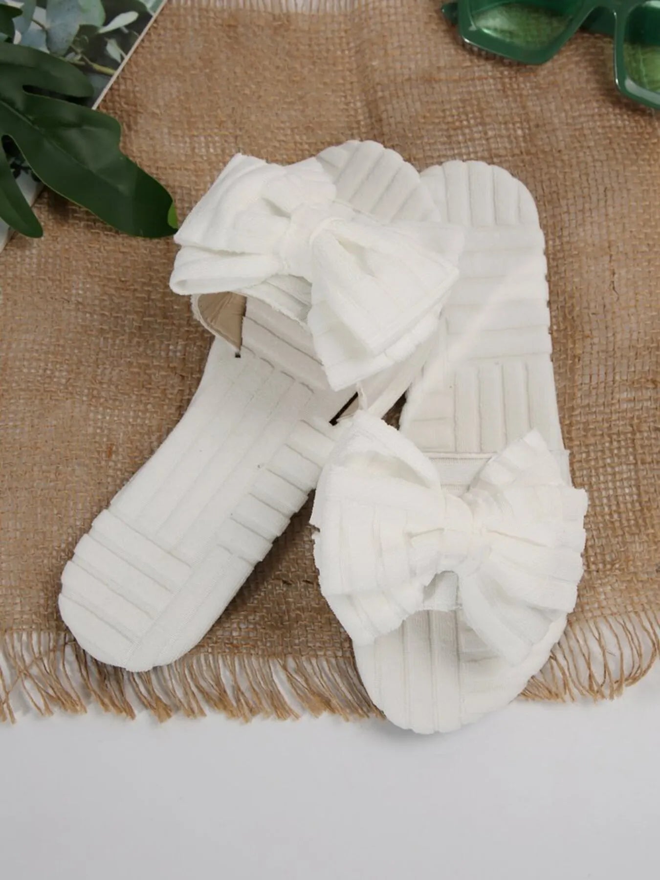 Bow Knot Open Toe Slippers - Cozy Slip-Ons for Ultimate Comfort!