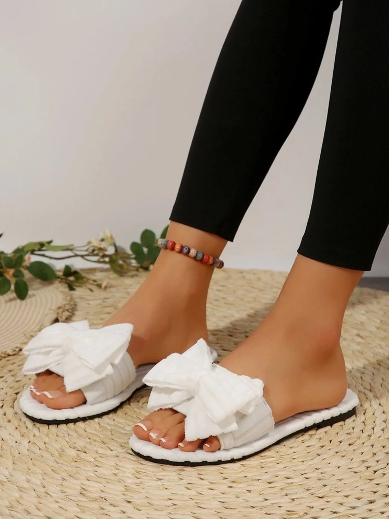 Bow Knot Open Toe Slippers - Cozy Slip-Ons for Ultimate Comfort!