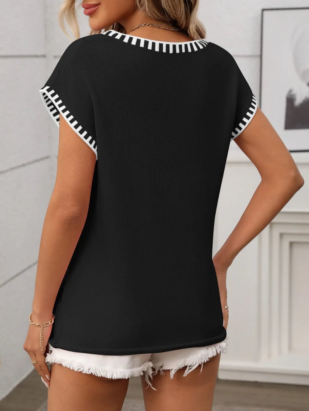 Contrast Trim V - Neck Short Sleeve Knit Top - Style Chic Couture