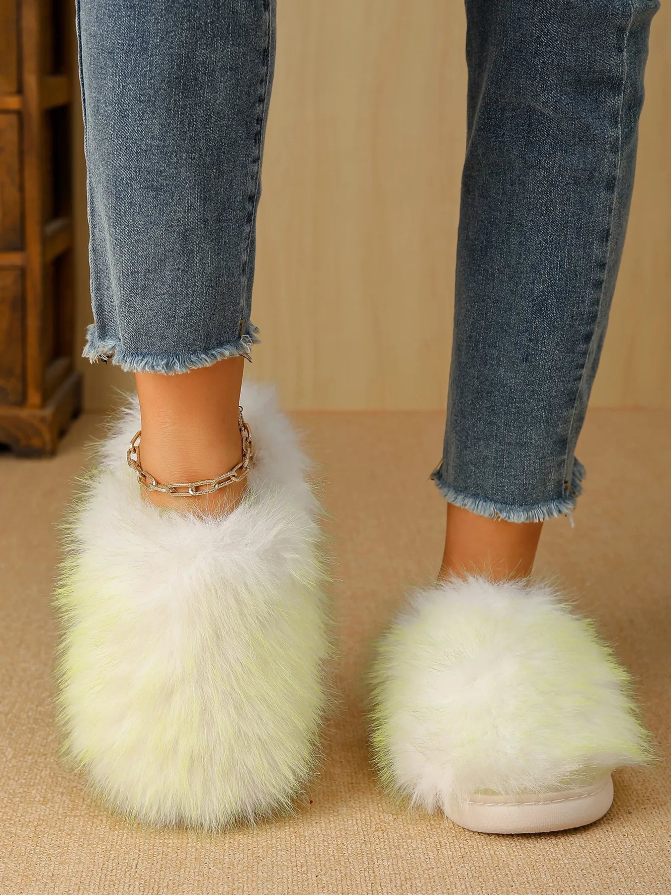 Cozy Fuzzy Toe Slippers - 90 characters.