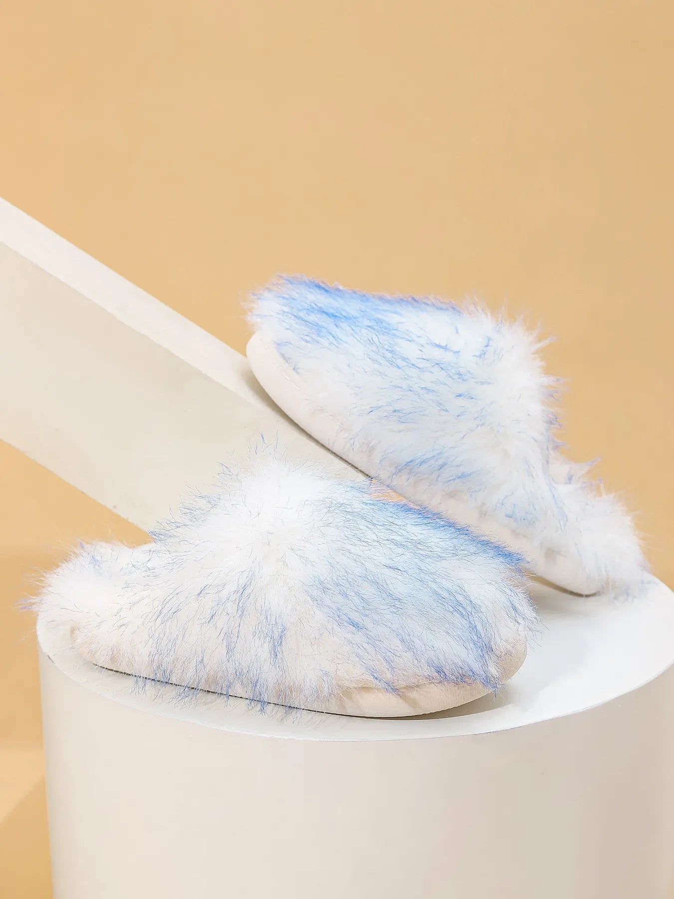 Cozy Fuzzy Toe Slippers - 90 characters.