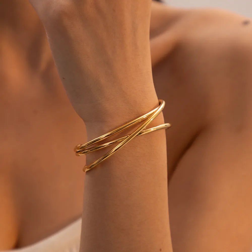 Minimalist Stainless Steel Cuff Bracelet - Style Chic Couture