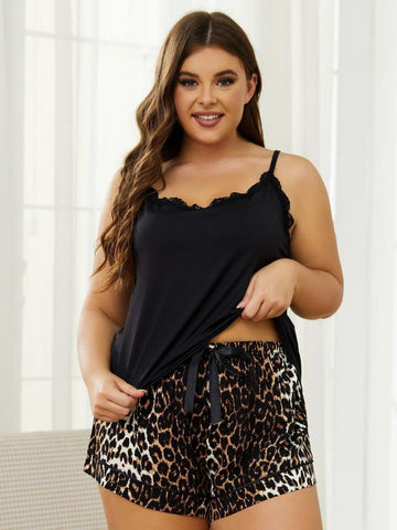 Lace Trim Scoop Neck Cami & Printed Shorts Pajama Set - Plus Size