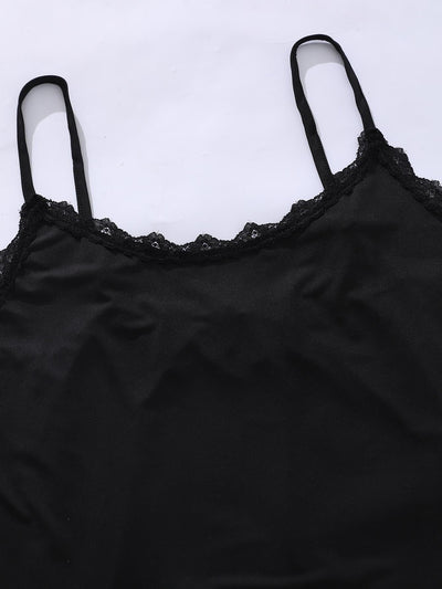 Lace Trim Scoop Neck Cami & Printed Shorts Pajama Set - Plus Size