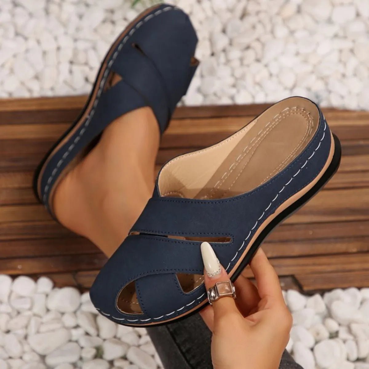 Round Toe Wedge Sandals - Style Chic Couture